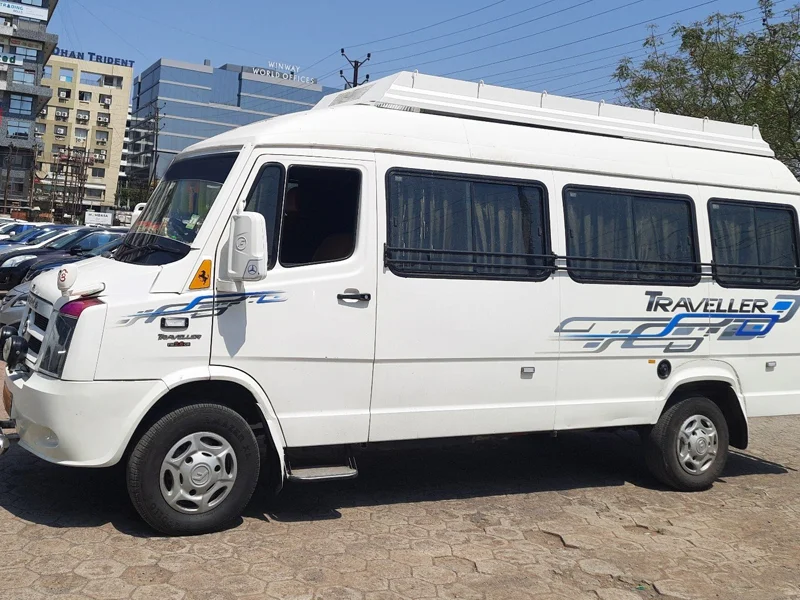 17+1 Seater Tempo Traveller